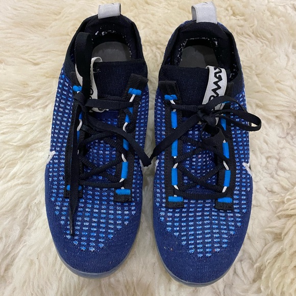 Nike Vapormax - Picture 2 of 7